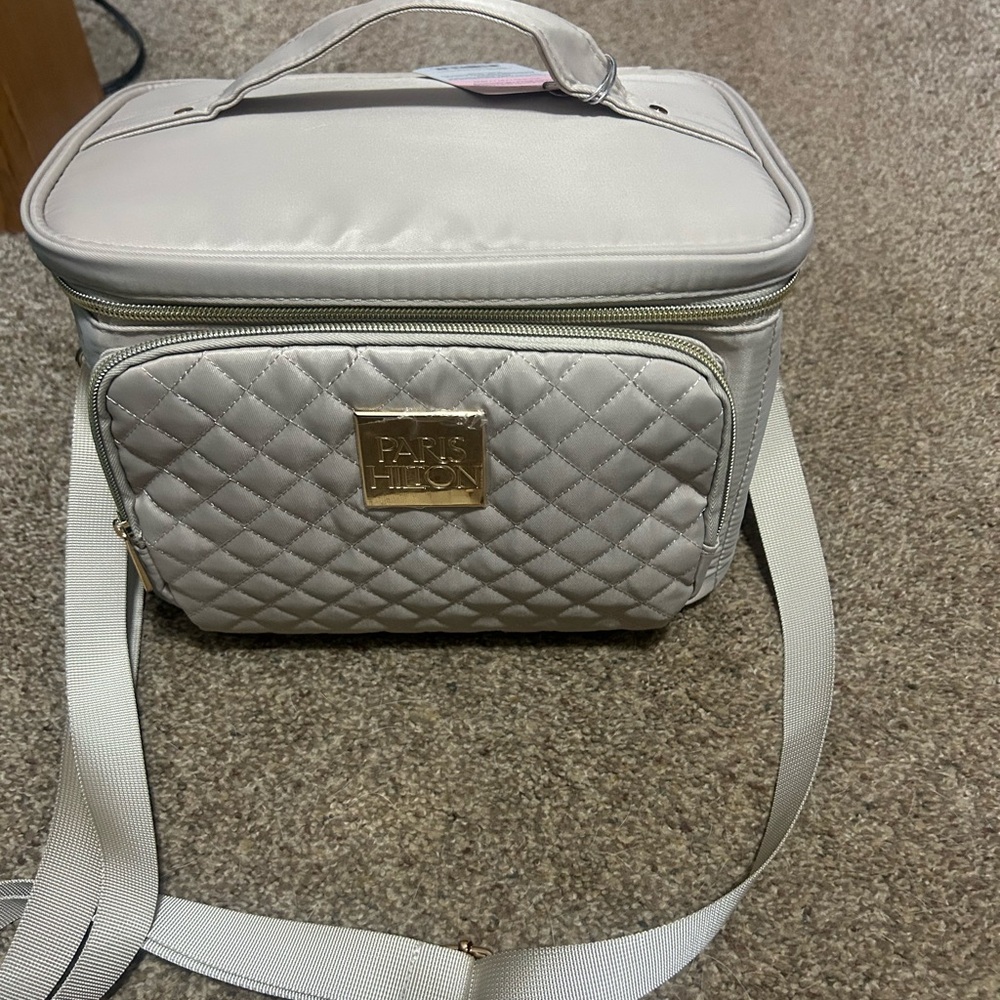 Paris Hilton Quilted Cream Cosmetic Crossbody Case with Gold Plate